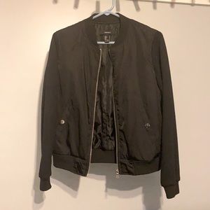 black bomber jacket